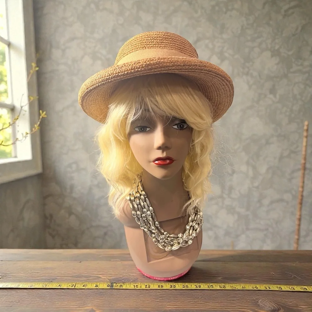 Blonde Wavy Hair Wig – Medium Length